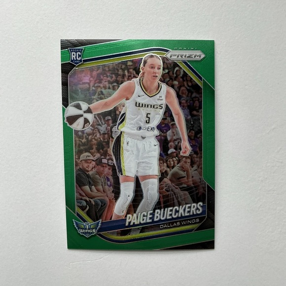 2025 Prizm WNBA - Paige Bueckers Green Prizm RC #5 Dallas Wings